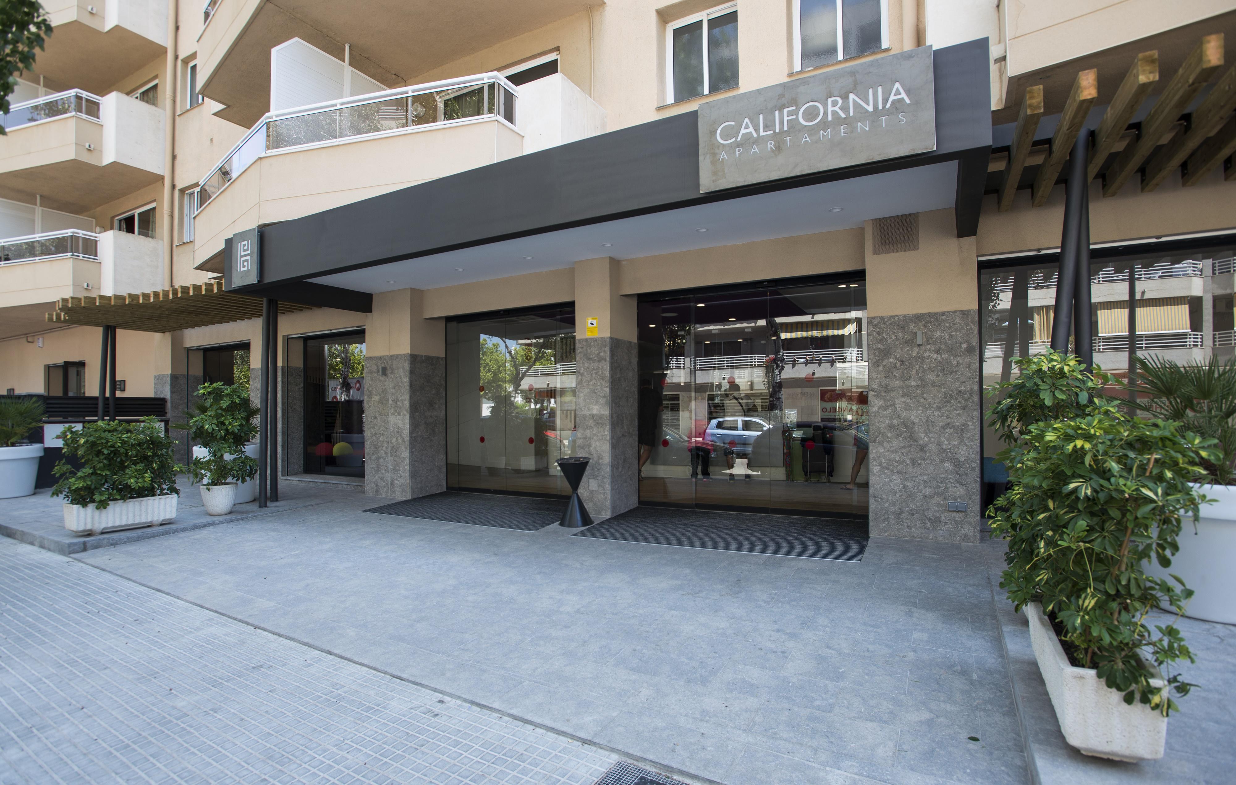 California Apartments Salou Eksteriør billede
